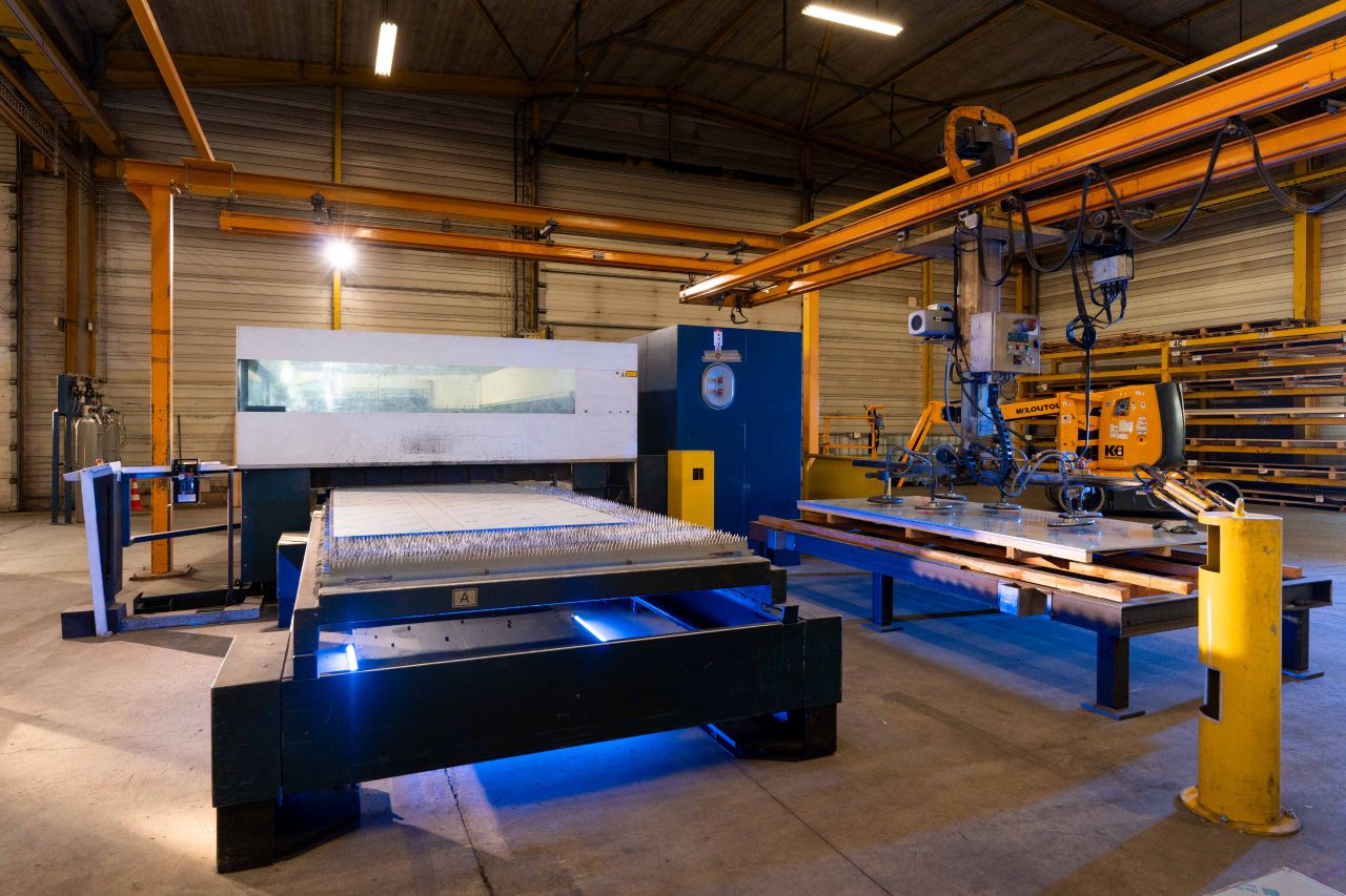 centre de découpe laser TRUMPF et chargement automatique